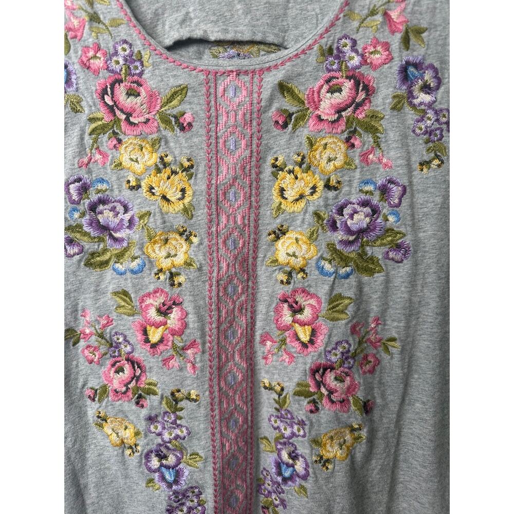 Paparazzi Gray Embroidered Dress Size M Cotton Pockets Knit sleeveless swing A28 - Picture 2 of 8